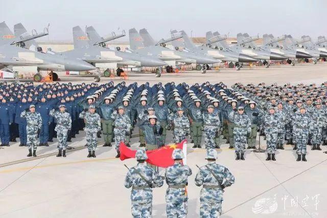 海陸空三軍演練視頻，展現(xiàn)國(guó)家的力量與榮耀，國(guó)家力量與榮耀，海陸空三軍演練全景展示
