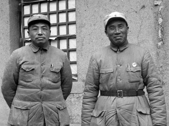 集團(tuán)軍總司令級(jí)別，職責(zé)、能力與領(lǐng)導(dǎo)力，集團(tuán)軍總司令，職責(zé)、能力與領(lǐng)導(dǎo)力的全方位解析