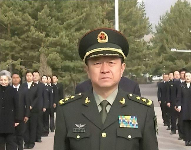 祁發(fā)寶，從普通軍官到軍銜之路的探究，祁發(fā)寶，從軍官到軍銜之路的蛻變與探究