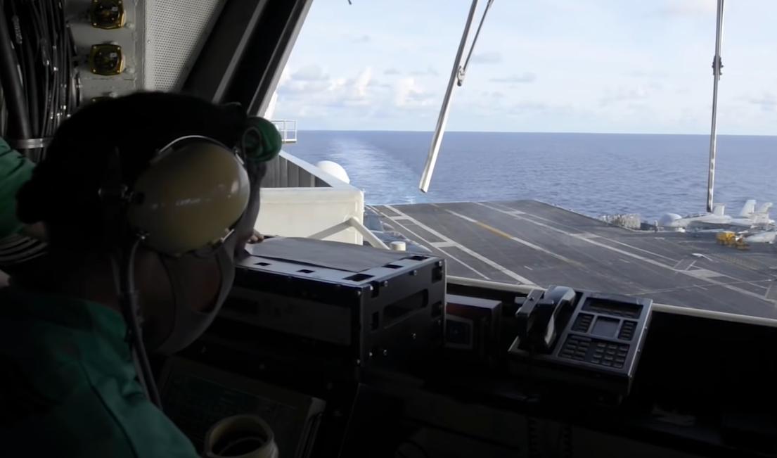 福特號航空母艦的尺寸與威力，福特號航空母艦，尺寸與威力的完美結(jié)合