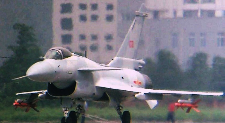 殲10戰(zhàn)斗機帶進氣道的折紙教程，殲10戰(zhàn)斗機帶進氣道的折紙藝術(shù)教程