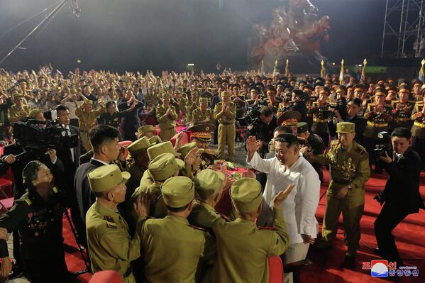 朝鮮戰(zhàn)爭勝利69周年晚會(huì)，回顧歷史，展望未來，朝鮮戰(zhàn)爭勝利紀(jì)念晚會(huì)，回首歷史榮光，展望未來發(fā)展