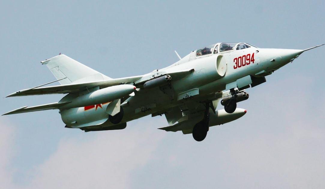 強(qiáng)5攻擊機(jī)替代方案探討，強(qiáng)5攻擊機(jī)的替代方案深度探討