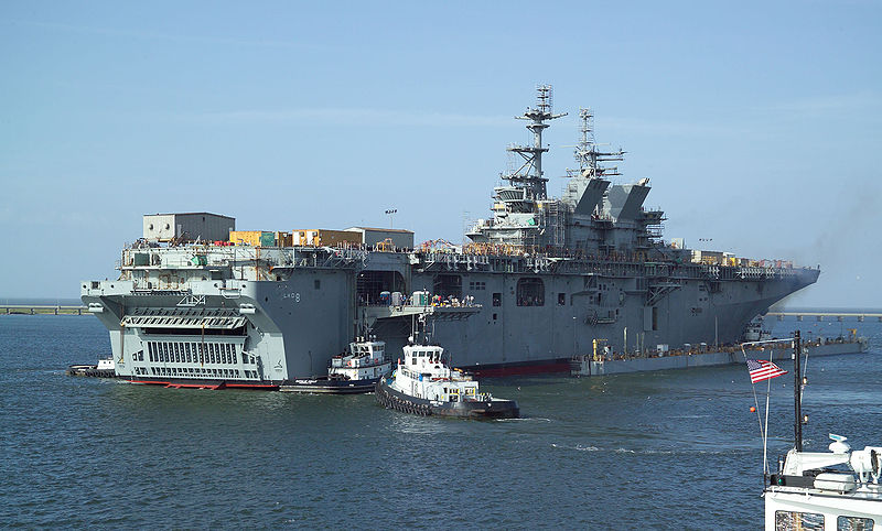 黃蜂級兩棲攻擊艦一號艦，現(xiàn)代海軍力量的象征與戰(zhàn)略轉型的關鍵，黃蜂級兩棲攻擊艦一號艦，現(xiàn)代海軍力量的核心與戰(zhàn)略轉型樞紐