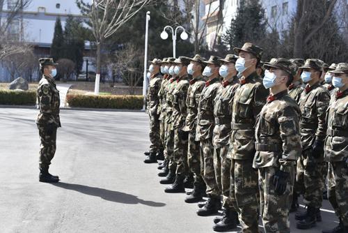 軍事新聞主持人王月，聲音與力量的完美結(jié)合，軍事新聞主持人王月，聲音與力量的完美融合風(fēng)采展示