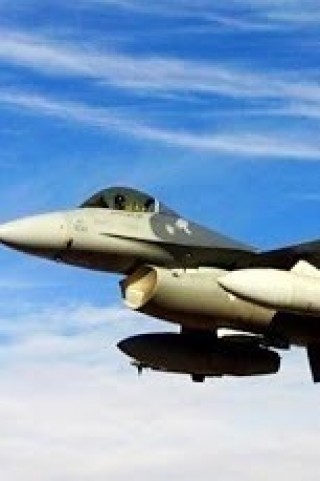 揭秘F-16戰(zhàn)斗機的三視圖，深度解析其設計之美，F(xiàn)-16戰(zhàn)斗機三視圖全揭秘，深度探討設計之美