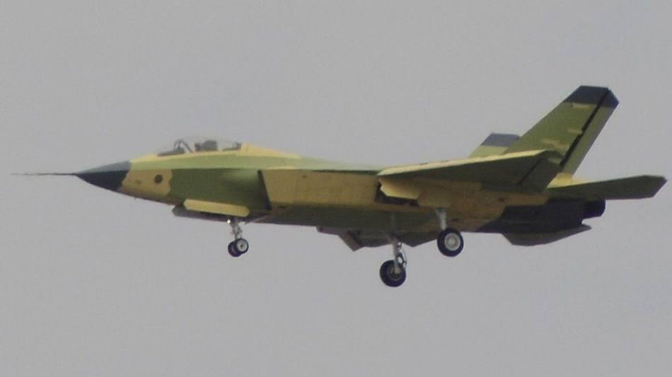 揭秘殲-10戰(zhàn)斗機尺寸，深度解析其設計與性能，揭秘殲-10戰(zhàn)斗機尺寸，設計與性能深度解析