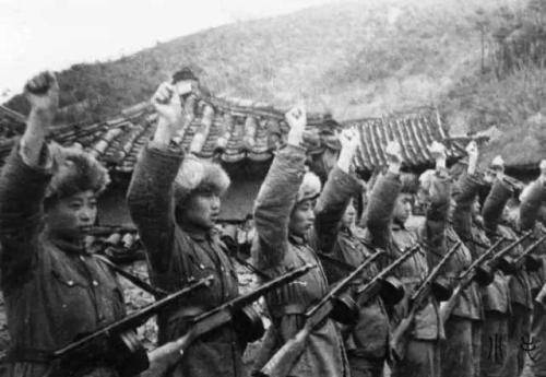 志愿軍感人軍歌，英勇無(wú)畏的贊歌與不屈不撓的精神象征，志愿軍軍歌，英勇贊歌與不屈不撓的精神旗幟