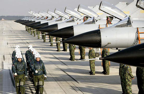 中國空軍的實(shí)力到底怎么樣，中國空軍實(shí)力解析，探討中國空軍的實(shí)力與潛力