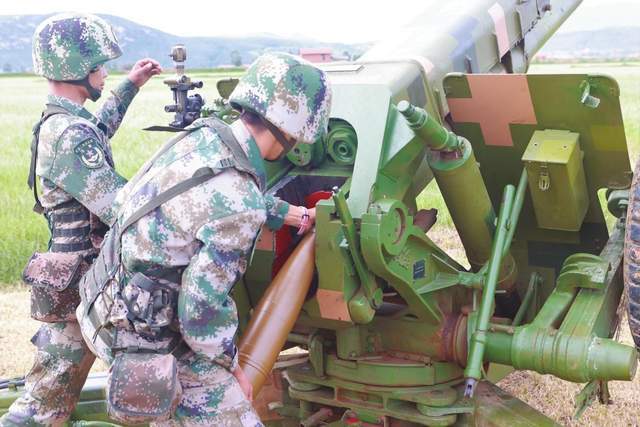 解放軍步兵火控系統(tǒng)，現(xiàn)代化戰(zhàn)爭(zhēng)中的關(guān)鍵力量，解放軍步兵火控系統(tǒng)，現(xiàn)代化戰(zhàn)爭(zhēng)中的核心力量