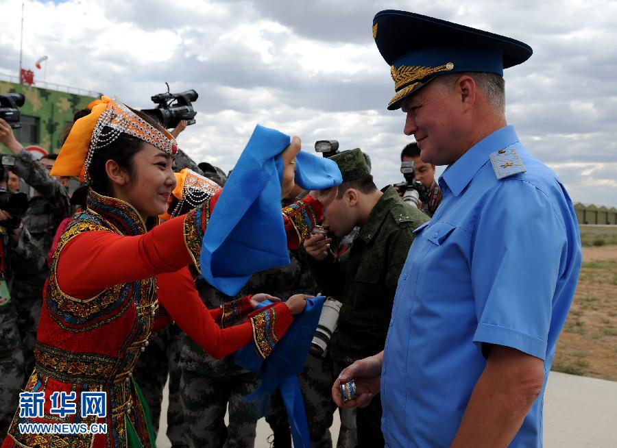 參觀朱日和訓(xùn)練基地，深入體驗(yàn)中國(guó)國(guó)防力量，探訪朱日和訓(xùn)練基地，深度感受中國(guó)國(guó)防力量的震撼