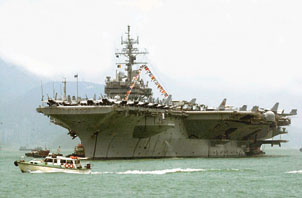 小鷹級航空母艦參數(shù)詳解，小鷹級航空母艦參數(shù)全面解析