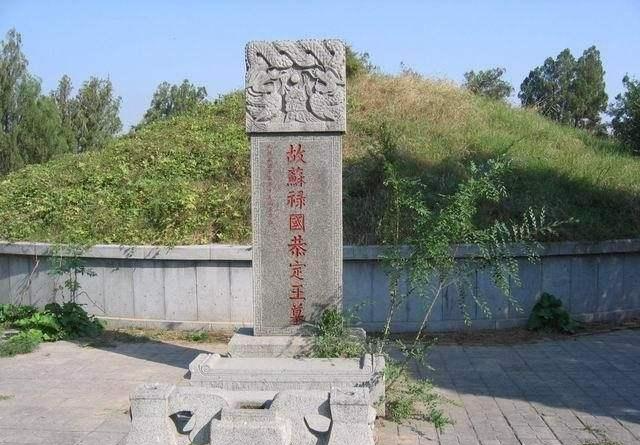 鄧稼先的墓，歷史的記憶與精神的永恒，鄧稼先之墓，歷史的記憶與不朽精神