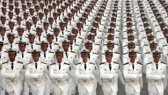 2009年國慶閱兵海軍方隊(duì)，榮耀與力量的展現(xiàn)，2009年國慶閱兵海軍方隊(duì)，榮耀與力量的海洋之旅