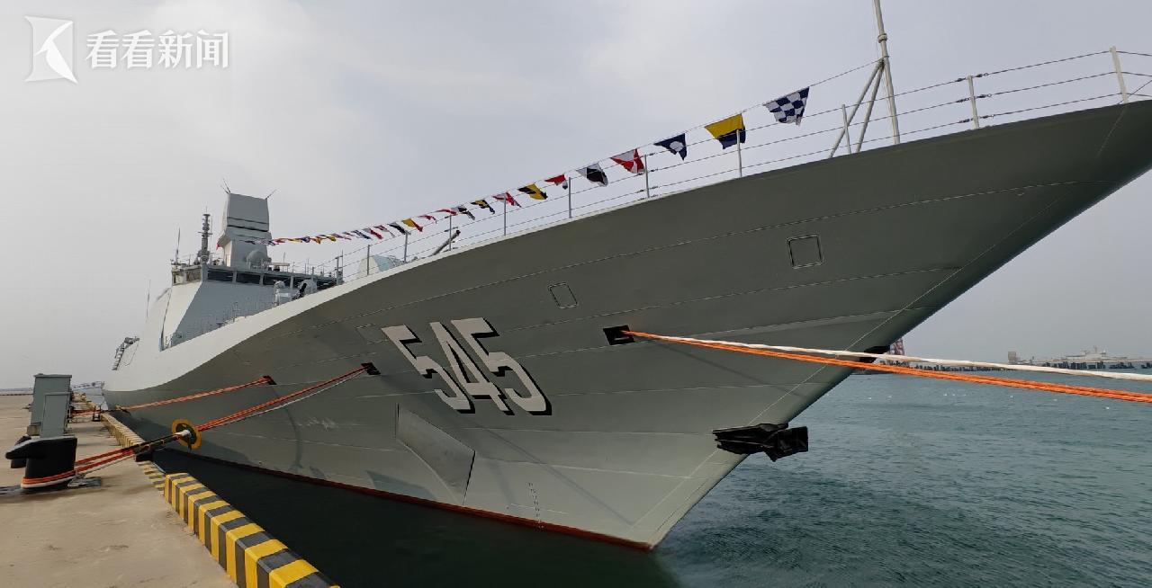 中國海軍邁入新時代，054B首艦入列，中國海軍邁入新時代，首艘054B護衛(wèi)艦正式入列