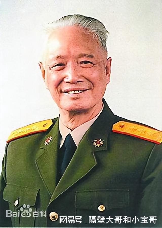 2020年總后勤部部長(zhǎng)，引領(lǐng)后勤變革，鑄就勝利之基，總后勤部部長(zhǎng)引領(lǐng)變革，鑄就勝利基石，后勤力量重塑之路