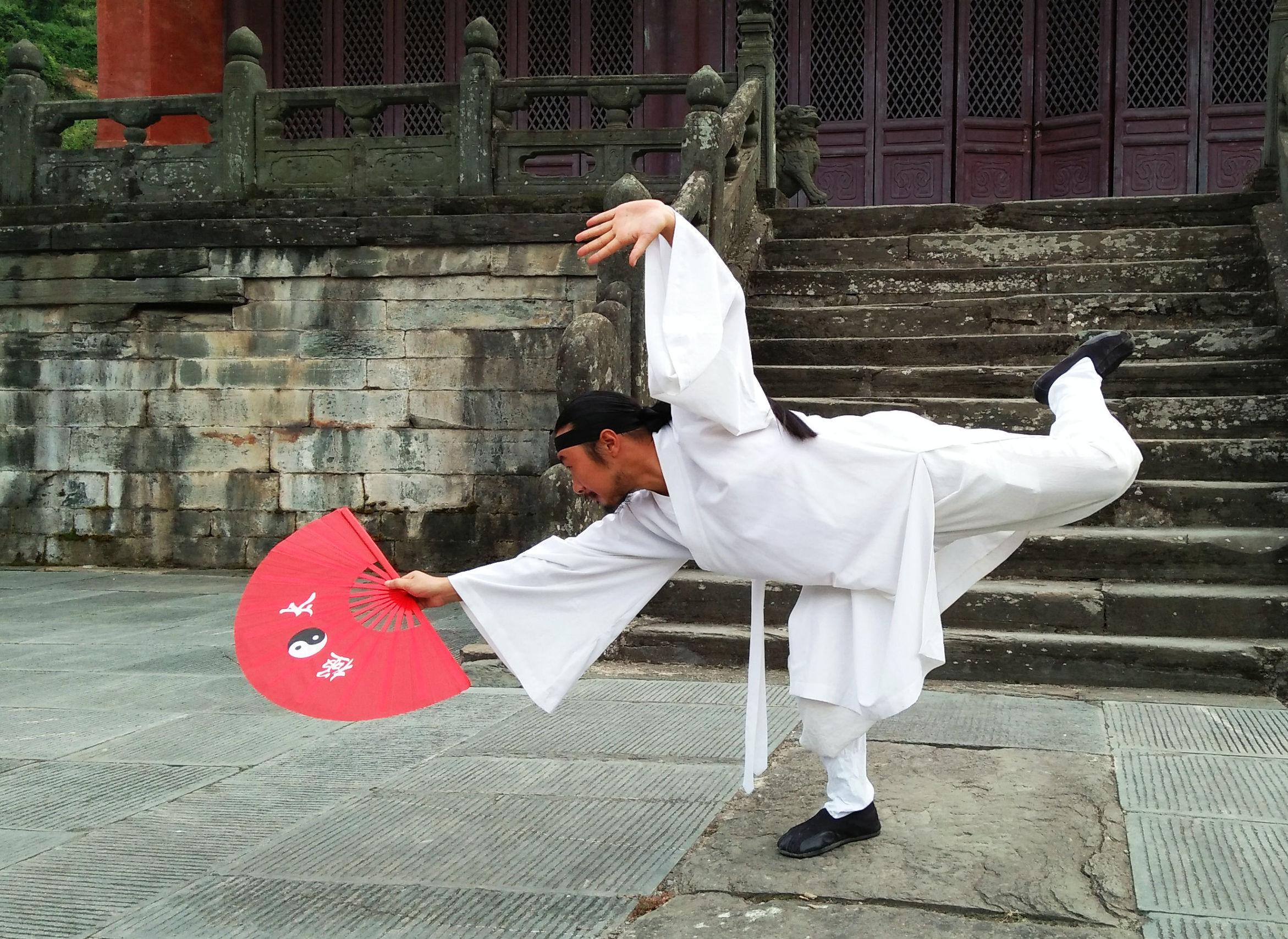 天涯論壇為什么關(guān)閉，深度探究其背后的原因，天涯論壇關(guān)閉背后的深度原因探究