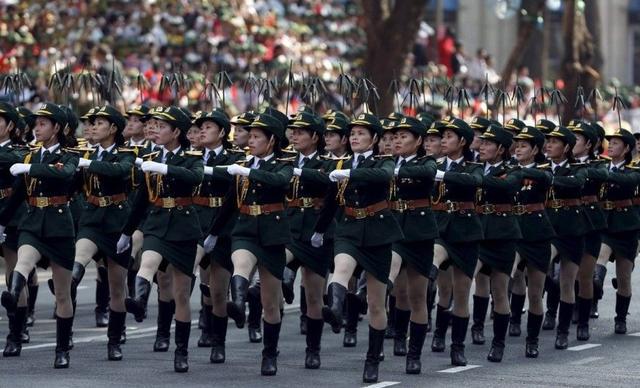 中國女兵圖片方陣，展現(xiàn)力量與榮耀的象征，中國女兵圖片方陣，力量與榮耀的展現(xiàn)