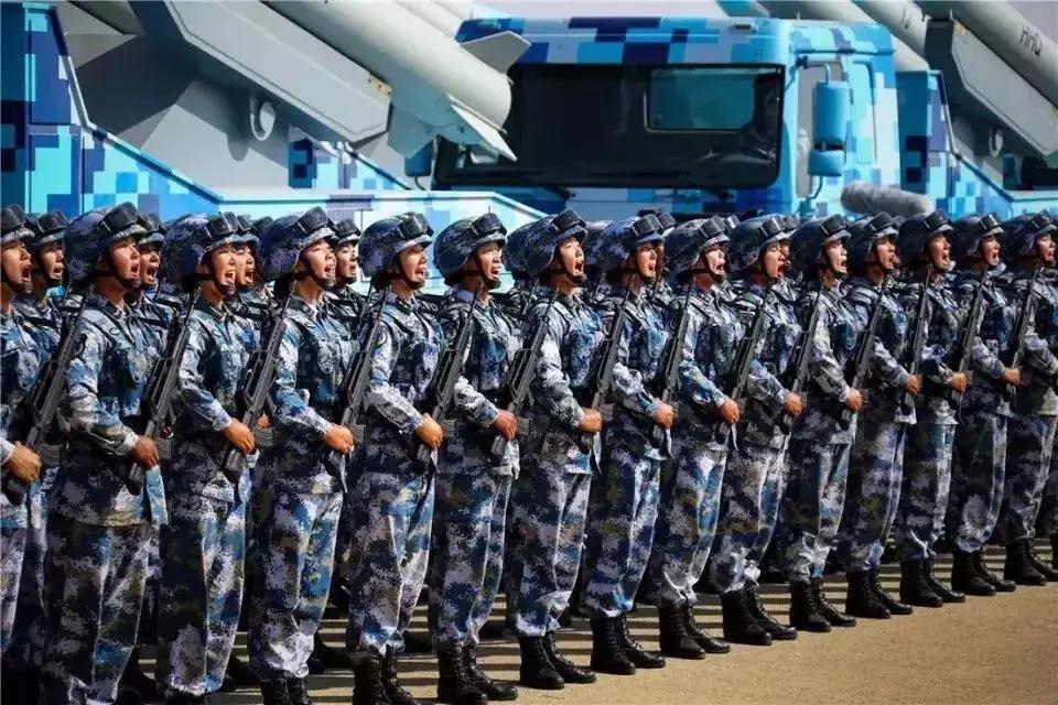 人民海軍70周年直播現(xiàn)場，輝煌歷程的見證與榮耀時(shí)刻的共享，人民海軍輝煌歷程70周年慶典直播，榮耀時(shí)刻的見證與共享