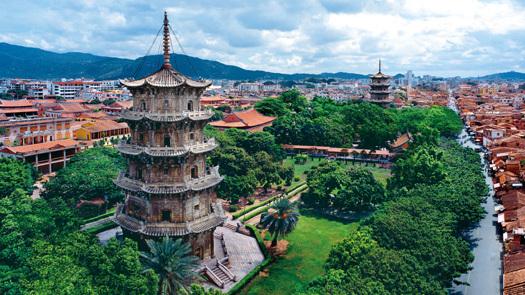 泉州建筑特色，歷史與現(xiàn)代的交融之美，泉州建筑特色，歷史與現(xiàn)代的交融之美展現(xiàn)城市魅力