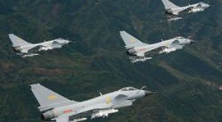 近年中國空軍電影，展現(xiàn)力量與榮耀的影像藝術，中國空軍電影，力量與榮耀的影像展現(xiàn)