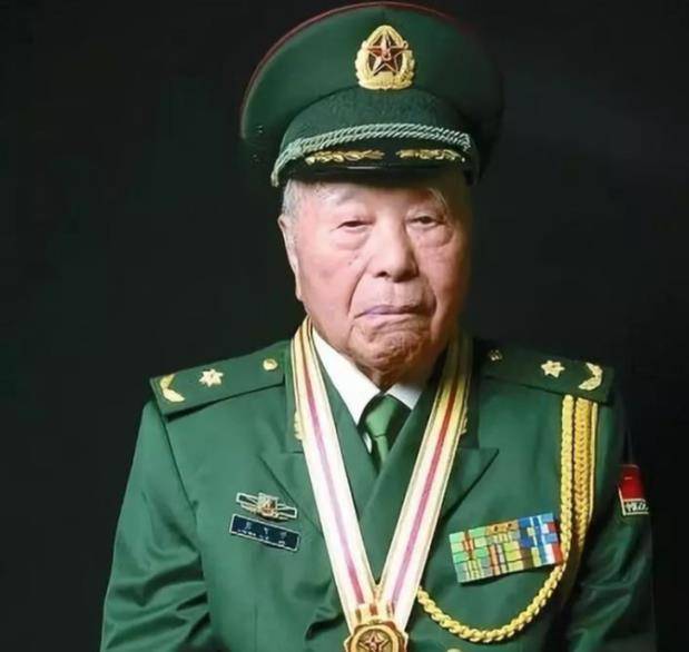 程開甲的六個獎，輝煌成就與卓越貢獻(xiàn)，程開甲六大榮譽背后的輝煌成就與卓越貢獻(xiàn)