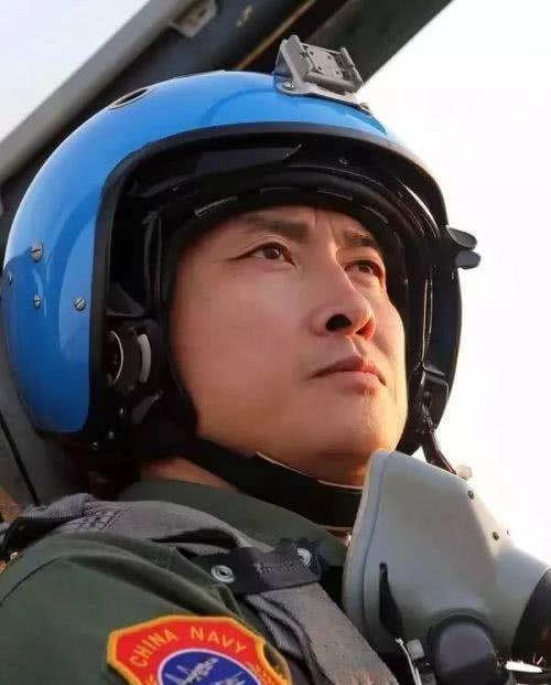 飛行員張超個人資料簡介，飛行員張超個人資料簡介，揭秘他的傳奇人生