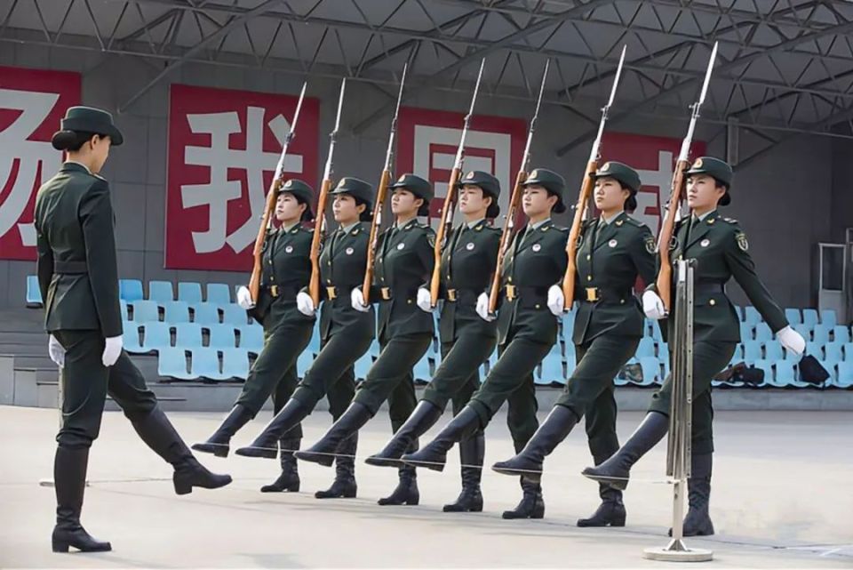 三軍儀仗隊(duì)