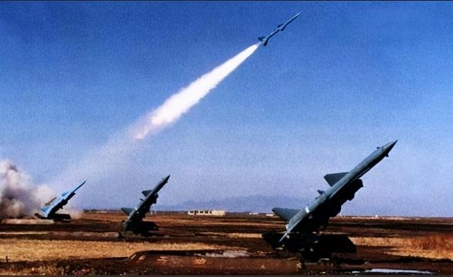 單兵防空導(dǎo)彈能否擊落A-10攻擊機(jī)，技術(shù)分析與實(shí)戰(zhàn)考量，單兵防空導(dǎo)彈對(duì)A-10攻擊機(jī)的實(shí)戰(zhàn)考量與技術(shù)分析，能否擊落的探討