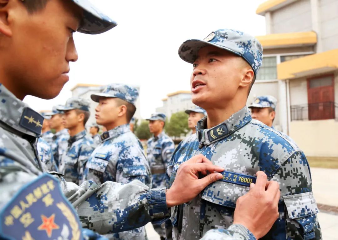 揭秘中國(guó)空軍第十五空降兵部隊(duì)的番號(hào)演變與現(xiàn)代化發(fā)展之路，中國(guó)空軍第十五空降兵部隊(duì)番號(hào)演變與現(xiàn)代化發(fā)展之路揭秘