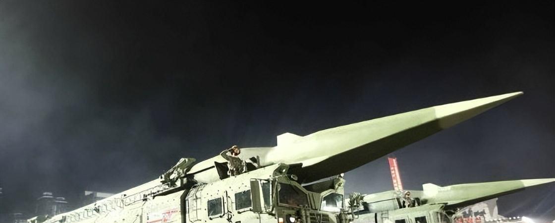 東風(fēng)17反艦導(dǎo)彈，中國(guó)海軍力量的銳利之劍，東風(fēng)17反艦導(dǎo)彈，中國(guó)海軍力量的銳利之劍