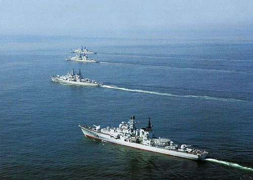 關(guān)于我國(guó)海軍艦艇的探討——以136艦與138艦的區(qū)別為中心，我國(guó)海軍艦艇探討，聚焦136艦與138艦的區(qū)別分析