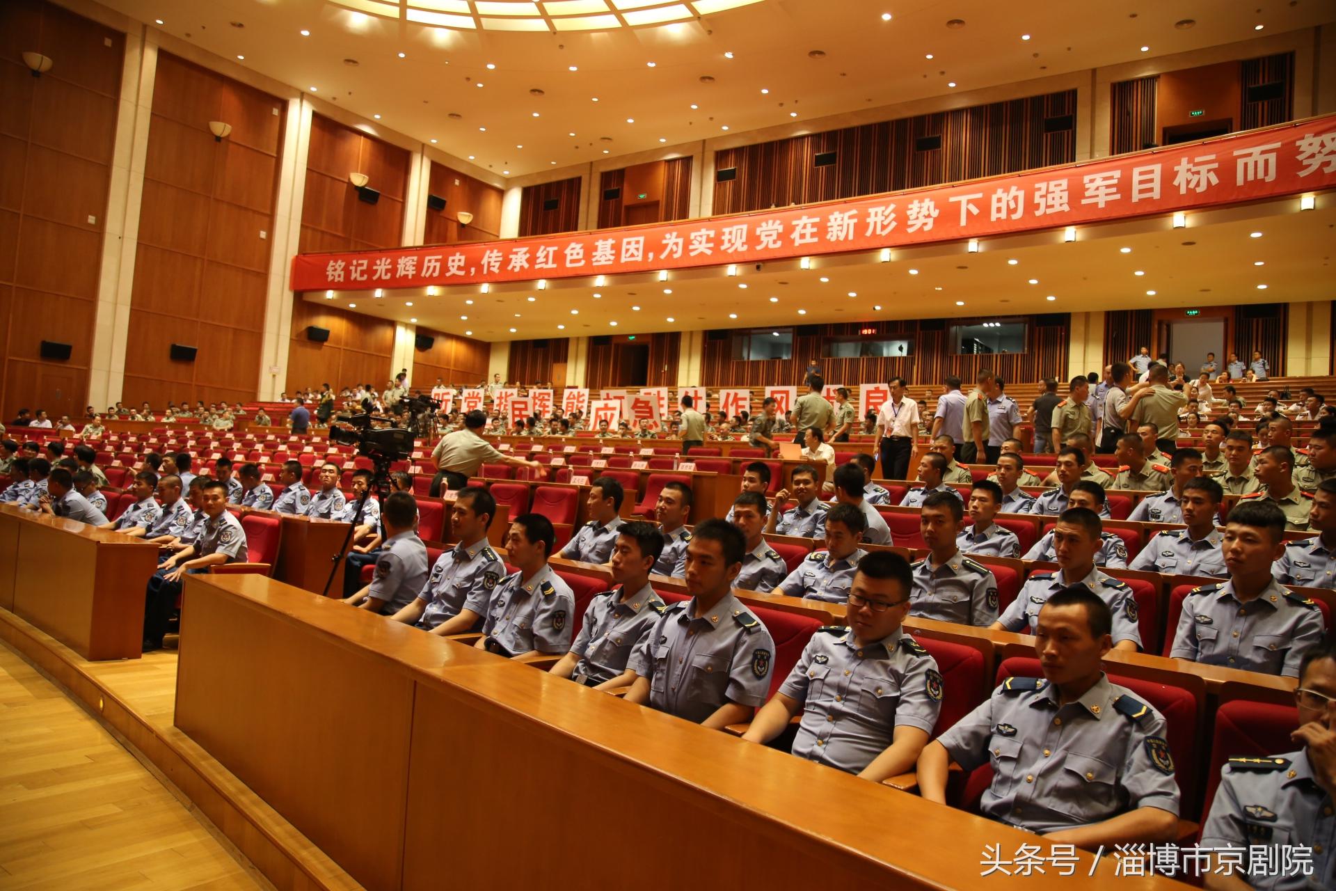 中國人民解放軍軍旗確定的歷程及其深遠影響，中國人民解放軍軍旗確定歷程及其深遠影響的探究