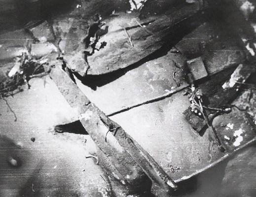 美軍核潛艇遭遇驚天災難，撕裂成六截的巨大悲劇揭秘，美軍核潛艇驚天災難揭秘，撕裂成六截的巨大悲劇