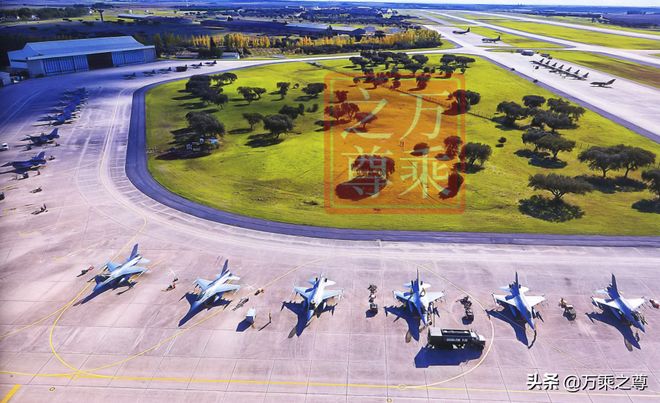 中國空軍基地英語概述，中國空軍基地英語簡介