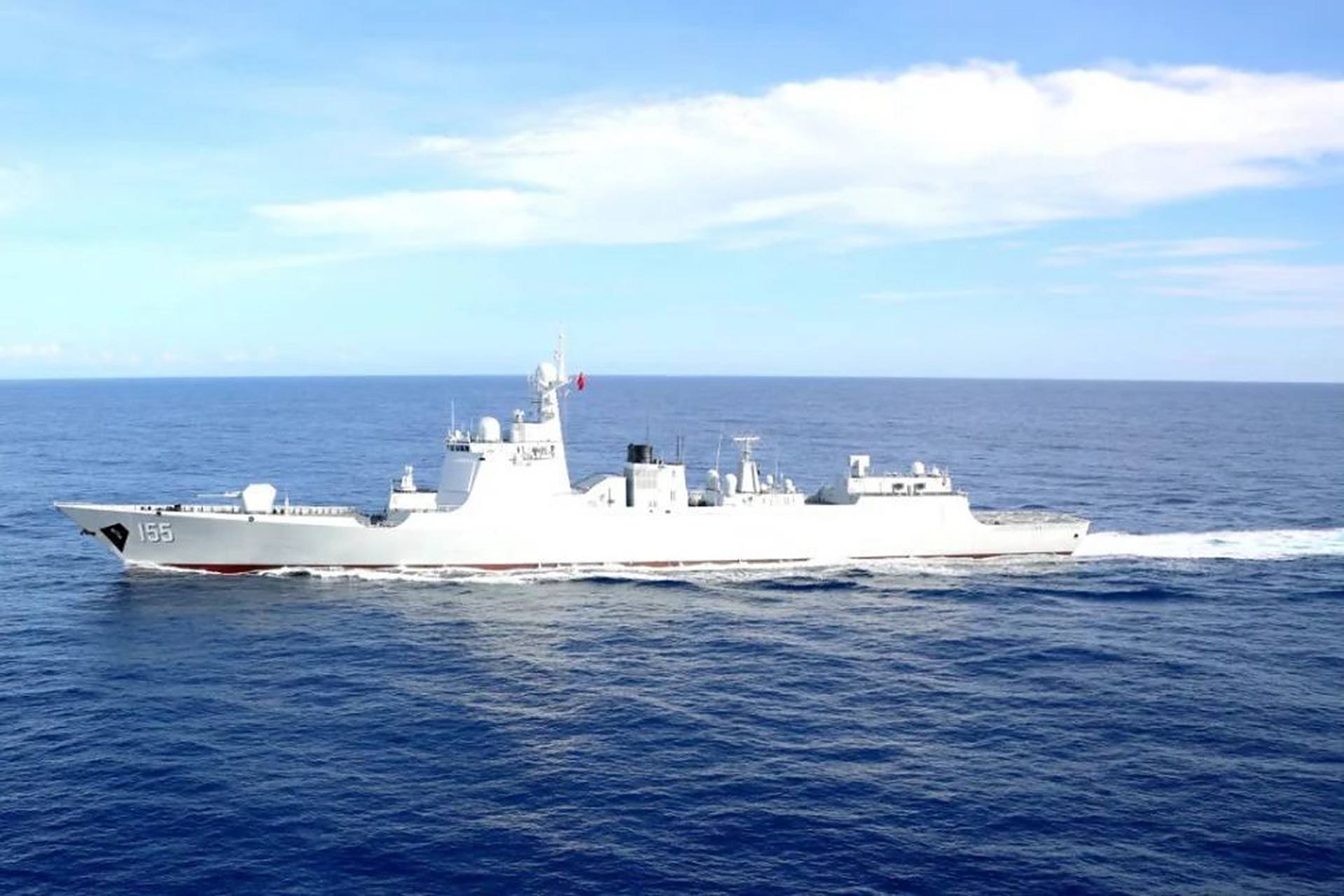 揭秘中國(guó)海軍的驕傲——南京號(hào)驅(qū)逐艦（舷號(hào)，131），揭秘中國(guó)海軍的驕傲，南京號(hào)驅(qū)逐艦（舷號(hào)，131）