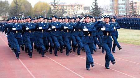 中國人民解放軍陸軍的特點(diǎn)，中國人民解放軍陸軍特點(diǎn)概覽